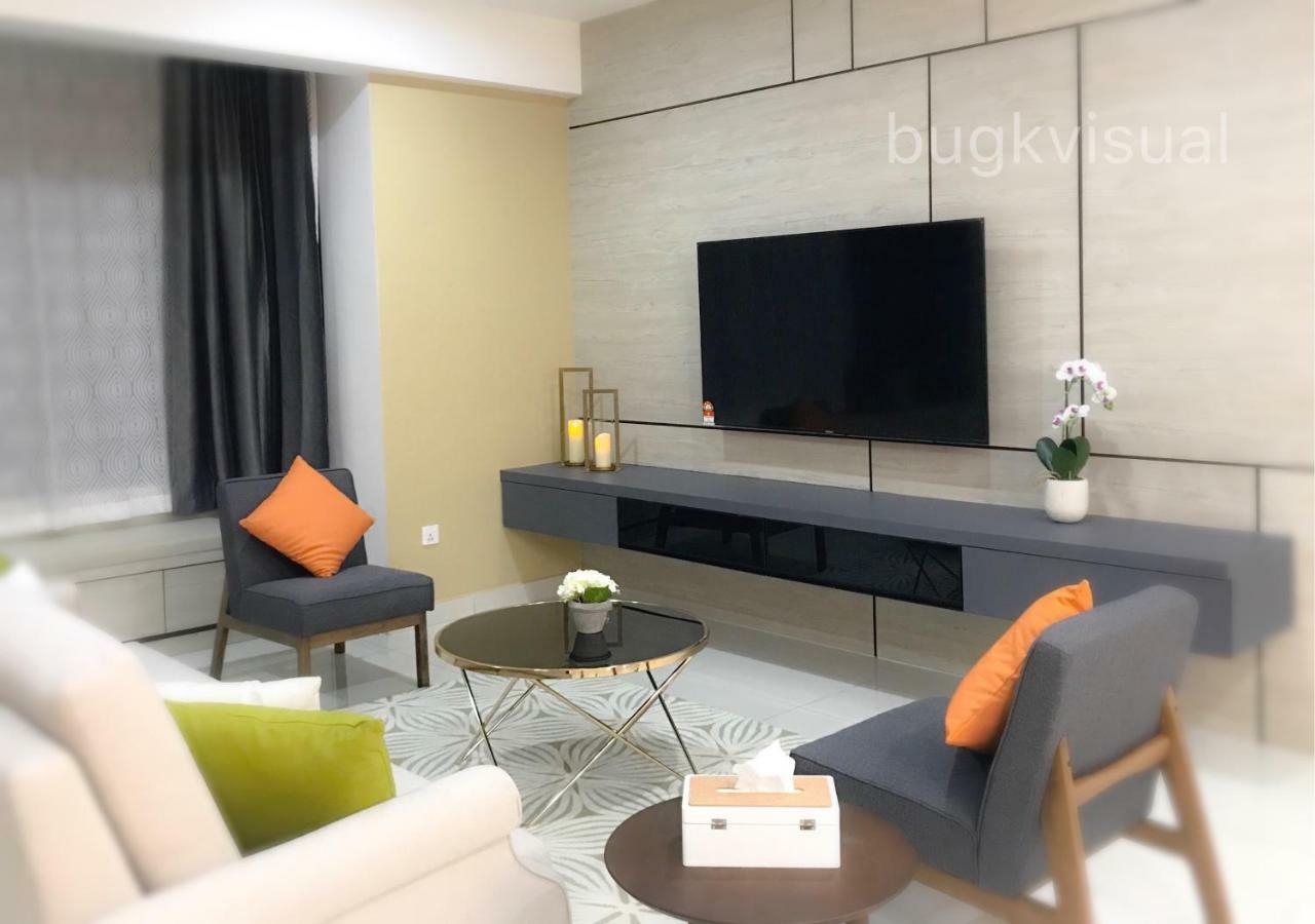 Luxury Seaview Family Suite By Little Cabin George Town Exteriör bild
