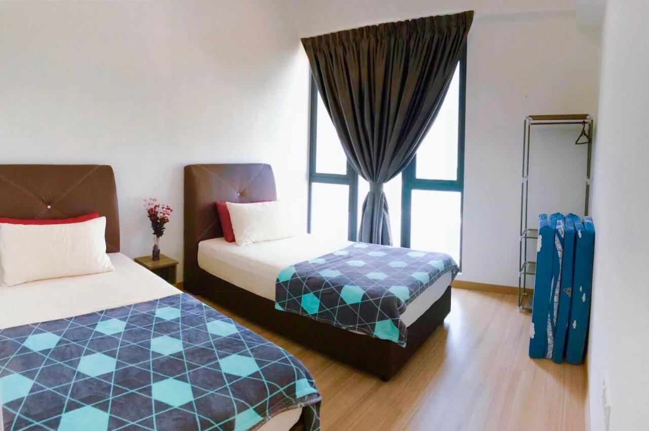 Luxury Seaview Family Suite By Little Cabin George Town Exteriör bild