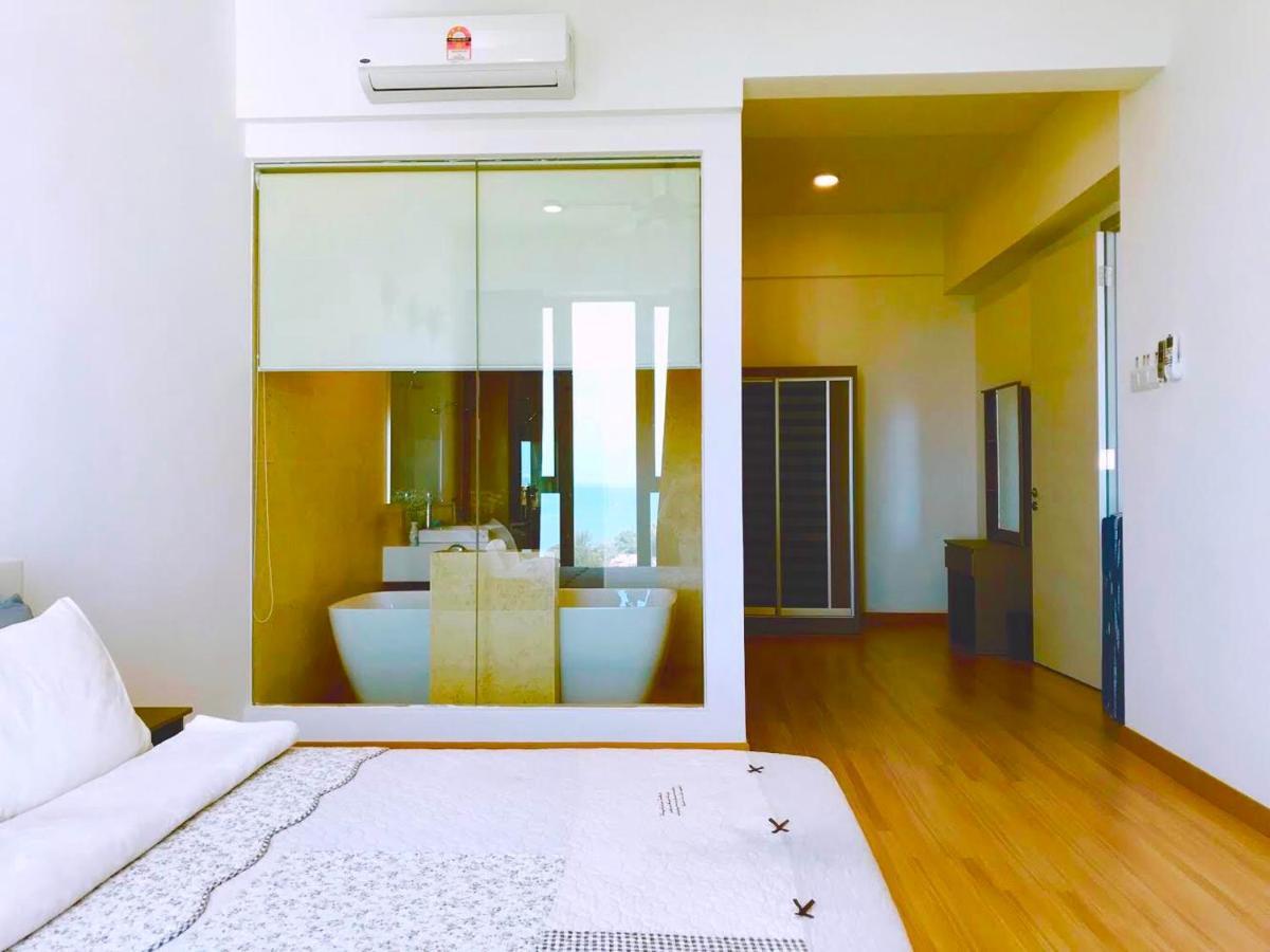 Luxury Seaview Family Suite By Little Cabin George Town Exteriör bild